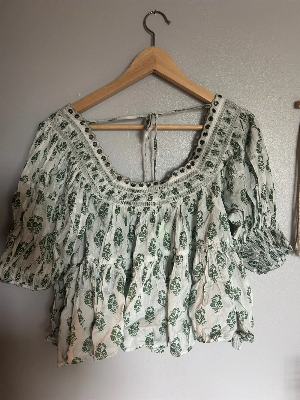 Anthropologie Cream and Green Floral Peasant Blouse